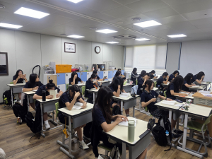 선덕여자중학교, 시(詩)는 마음을 담는 그릇 ‘시배달 프로젝트’운영