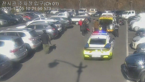 경주화랑마을서 쓰러진 60대, 직원의 신속한 CPR로 생명 구했다