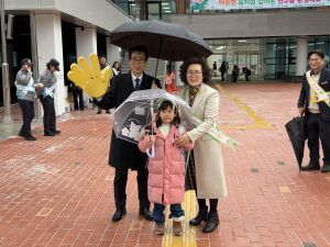 경주교육지원청, 화천초 통학로 점검 및 교통안전 캠페인 실시