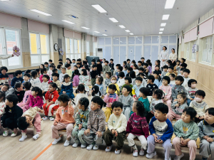 따뜻한 설렘 속 새로운 출발