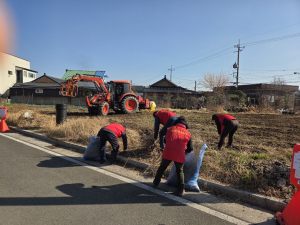 안강읍이장협의회 황금 미니꽃정원을 조성하다
