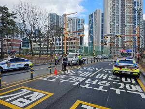경주경찰서, 신설 화천초 어린이보호구역 음주운전 등 집중 단속