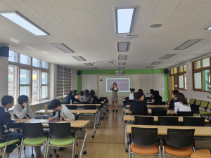 월성초, 찾아가는 마음성장 교원 연수 실시 사회정서학습 인정도서 활용 연수로 학교자율시간 운영을 내실화하다!