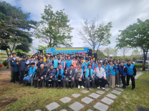 “지구가 아파요, 탄소중립실천으로 지구를 도와주세요!!”