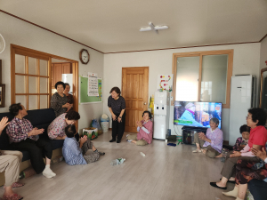 강동면, 말복 맞이 경로당 방문으로 어르신 건강 기원